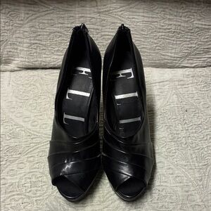 Elle Elegant Black Peep Toe Heels